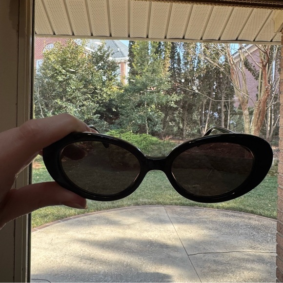 Lu Goldie Jeanne Sunglasses - Picture 8 of 14